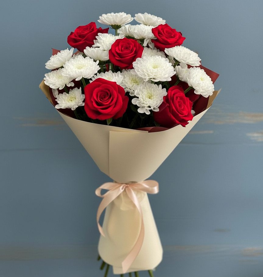 Букет цветов из: Розы и Хризантемы в Красном Октябре Ставропольского края