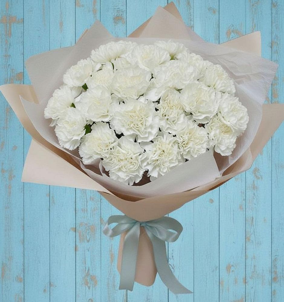 Букет цветов из: Гвоздики в Красном Октябре Ставропольского края