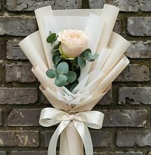 Букет цветов из:  Розы в Красном Октябре Ставропольского края