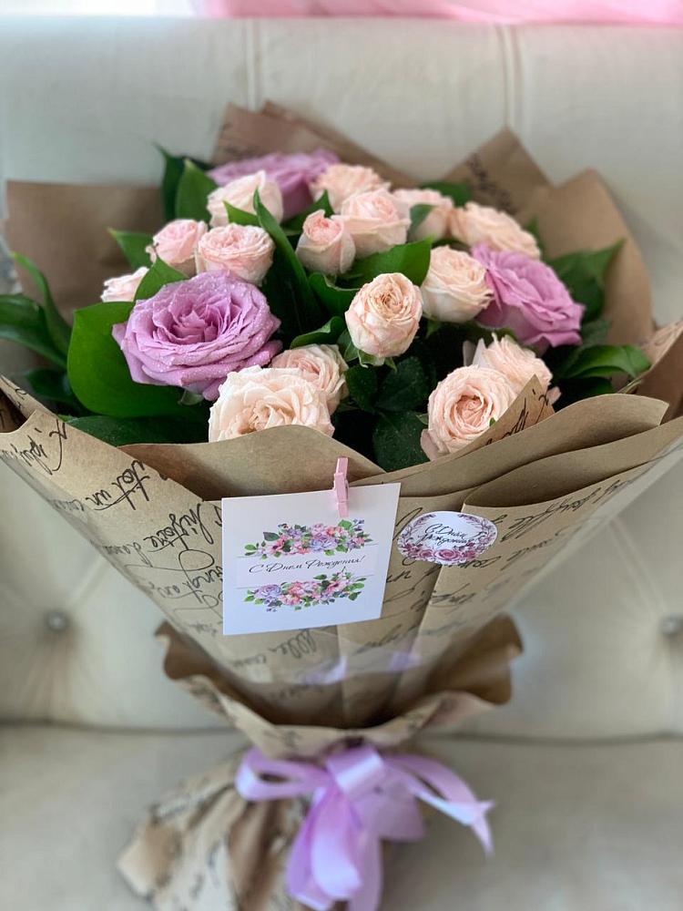 Букет цветов из: Розы в Красном Октябре Ставропольского края