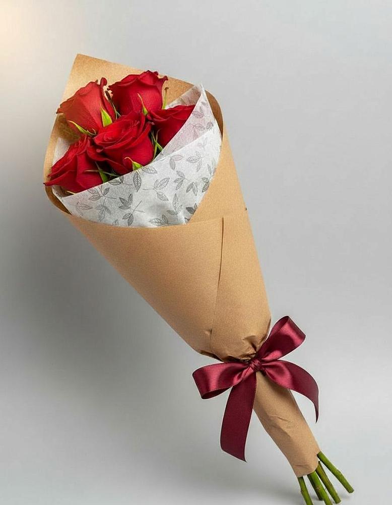 Букет цветов из: Розы в Красном Октябре Ставропольского края