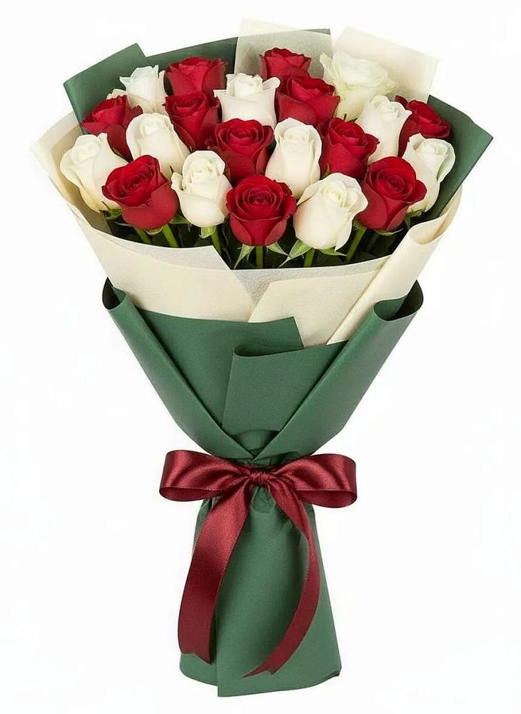 Букет Микс из красных и белых роз в Красном Октябре Ставропольского края