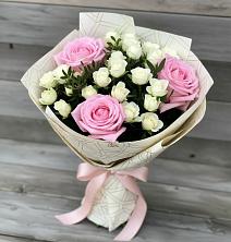 Букет цветов из:  Розы в Красном Октябре Ставропольского края