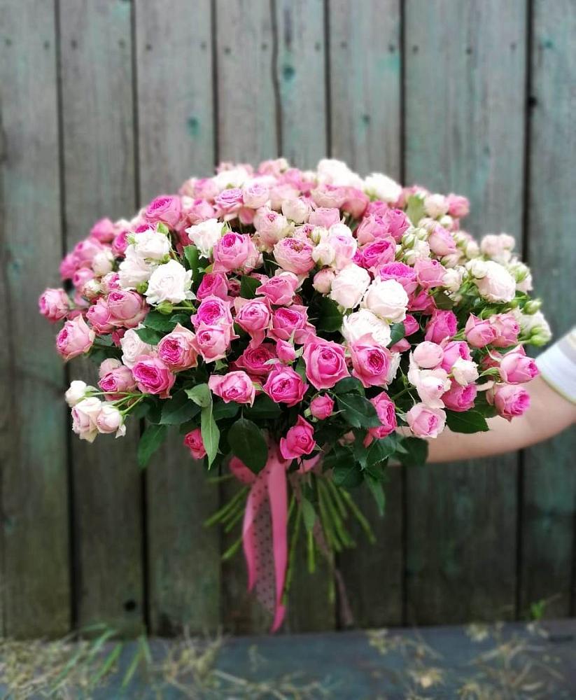Букет Розовые кустовые розы Натали и Лав Лидия в Красном Октябре Ставропольского края