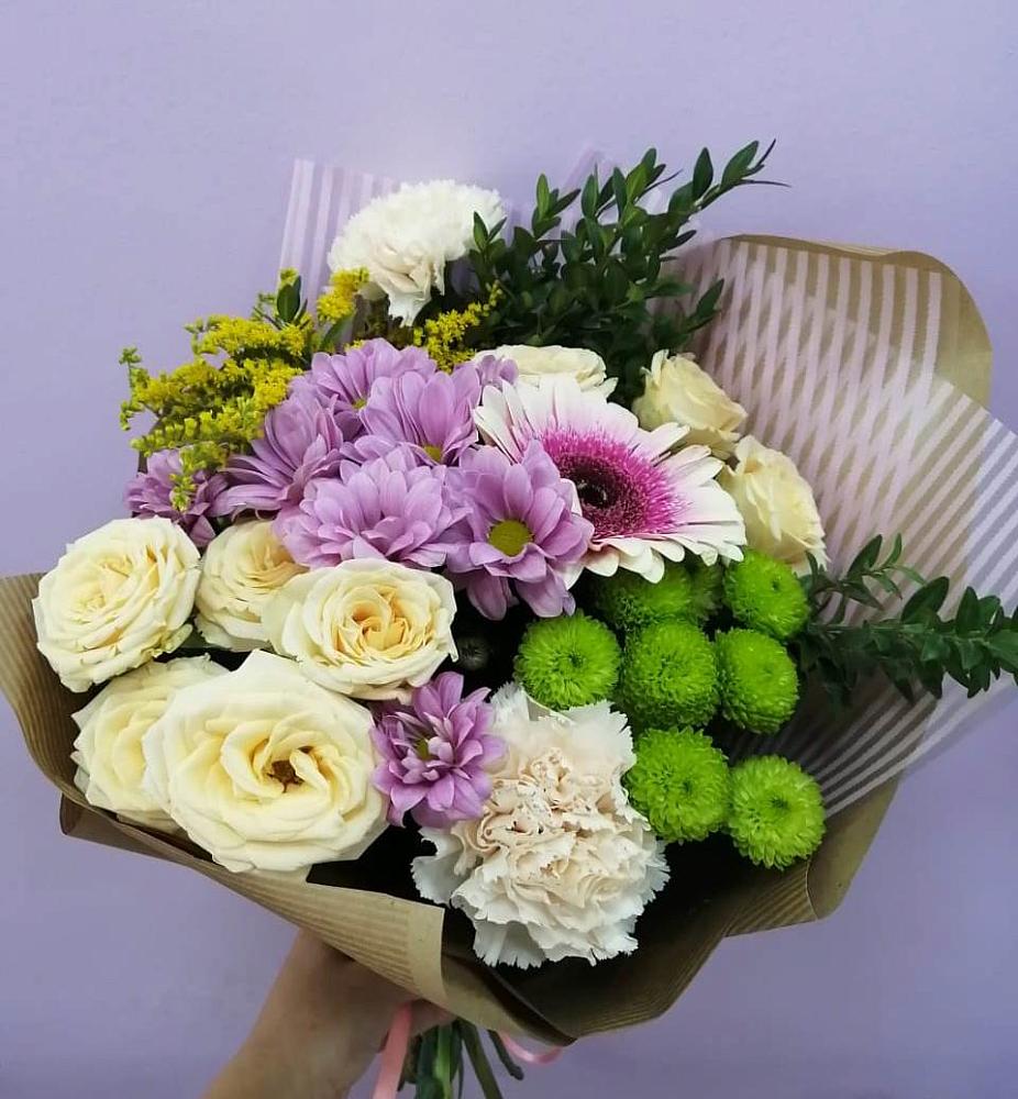 Букет цветов из: Хризантемы, Розы, Гвоздики и Герберы в Красном Октябре Ставропольского края