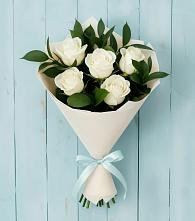 Букет цветов из:  Розы в Красном Октябре Ставропольского края