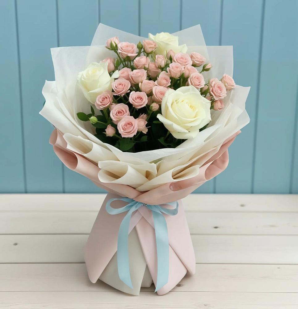 Букет цветов из: Розы в Красном Октябре Ставропольского края