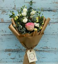 Букет цветов из:  Розы и Лизиантусы #REPLACE_PRED# Красном Октябре Ставропольского края