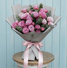 Букет цветов из:  Розы в Красном Октябре Ставропольского края